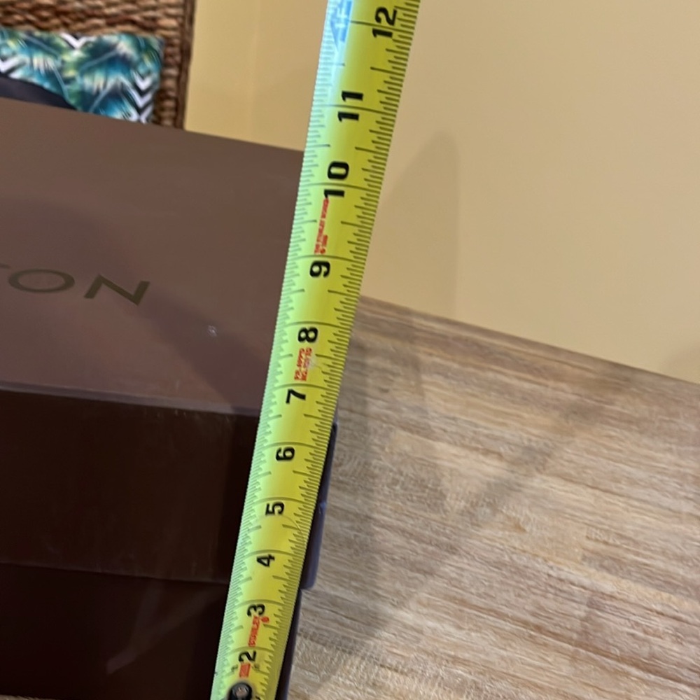 Louis Vuitton Box - Picture 8 of 12